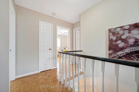 Photo 23 at 90 Pentland Crescent, Maple, Vaughan
