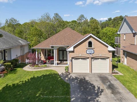 Photo 0 at 1028 Highbrooke Court, Pinecrest, Oshawa