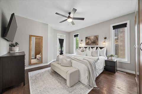 Photo 16 at 1028 Highbrooke Court, Pinecrest, Oshawa