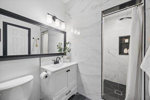 Photo 18 at 1028 Highbrooke Court, Pinecrest, Oshawa