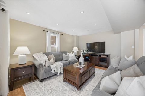 Photo 28 at 1028 Highbrooke Court, Pinecrest, Oshawa