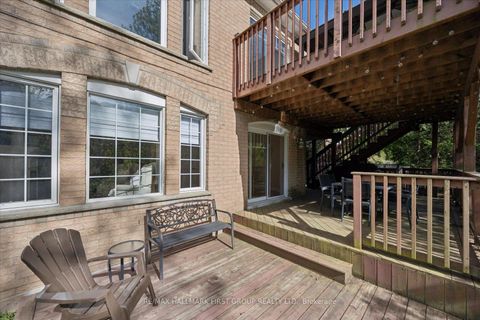 Photo 32 at 1028 Highbrooke Court, Pinecrest, Oshawa