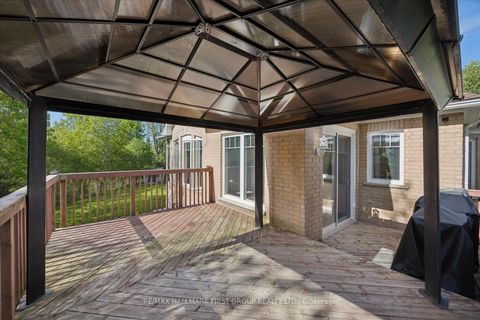 Photo 34 at 1028 Highbrooke Court, Pinecrest, Oshawa