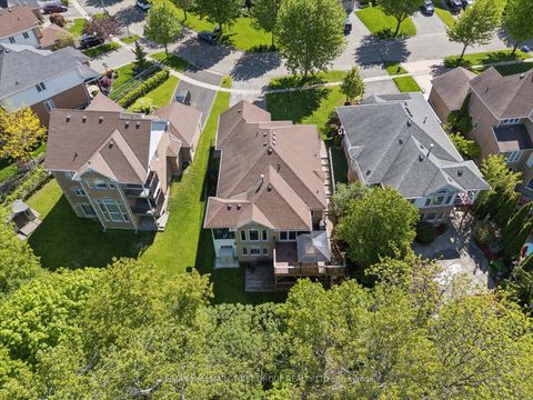Photo 35 at 1028 Highbrooke Court, Pinecrest, Oshawa