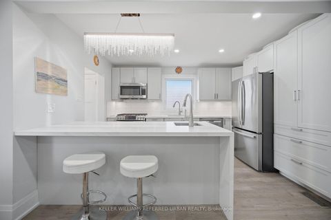 Photo 8 at 4 Cameo Crescent, Smythe, Toronto