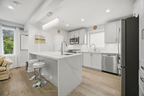 Photo 9 at 4 Cameo Crescent, Smythe, Toronto