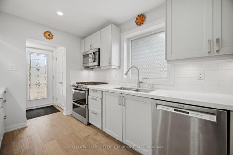 Photo 11 at 4 Cameo Crescent, Smythe, Toronto