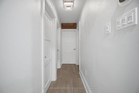Photo 13 at 4 Cameo Crescent, Smythe, Toronto
