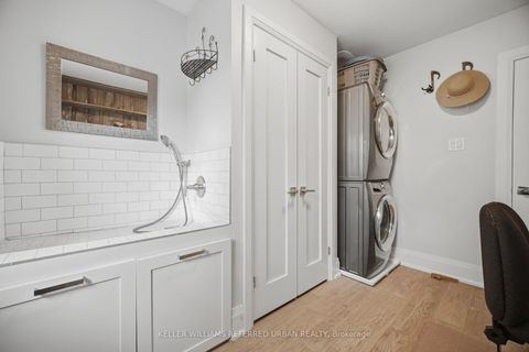 Photo 19 at 4 Cameo Crescent, Smythe, Toronto