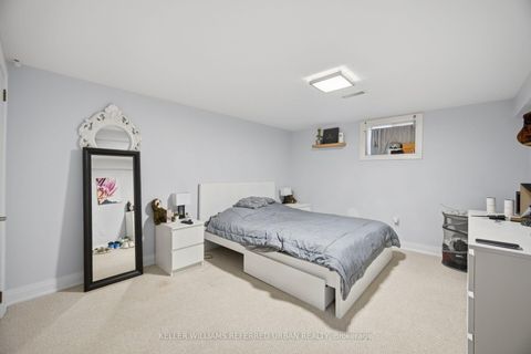 Photo 30 at 4 Cameo Crescent, Smythe, Toronto