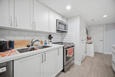 Photo 37 at 4 Cameo Crescent, Smythe, Toronto