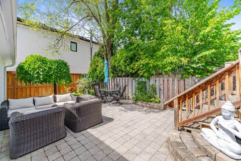 Photo 45 at 4 Cameo Crescent, Smythe, Toronto
