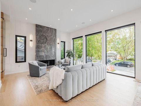Photo 11 at 16 Sanderson Crescent, North Richvale, Richmond Hill