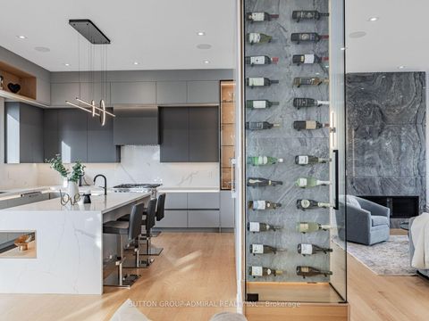 Photo 16 at 16 Sanderson Crescent, North Richvale, Richmond Hill