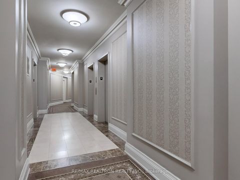 Photo 4 at 401 - 9225 Jane Street, Maple, Vaughan