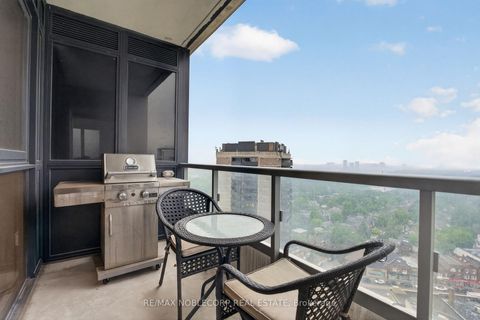 Photo 15 at 1911 - 501 St Clair Avenue W, Casa Loma, Toronto