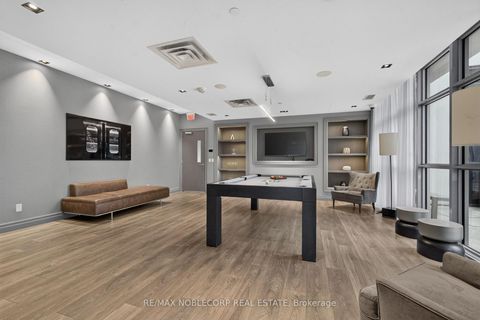 Photo 20 at 1911 - 501 St Clair Avenue W, Casa Loma, Toronto