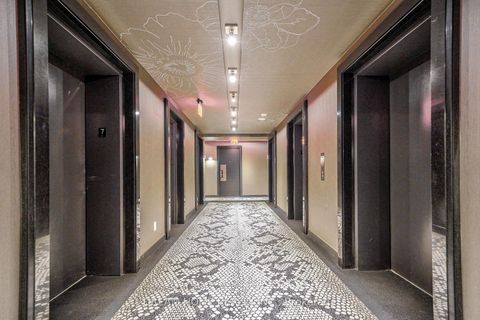 Photo 5 at 709 - 1080 Bay Street, Bay Street Corridor, Toronto