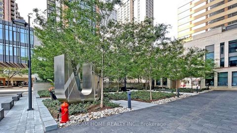 Photo 26 at 709 - 1080 Bay Street, Bay Street Corridor, Toronto