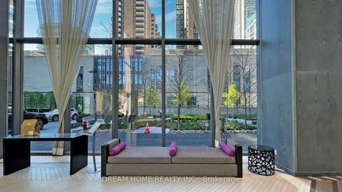 Photo 27 at 709 - 1080 Bay Street, Bay Street Corridor, Toronto