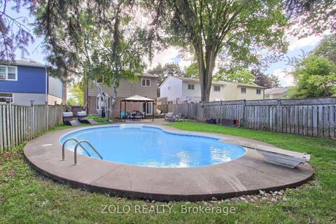Photo 26 at 388 Terry Drive, Central Newmarket, Newmarket