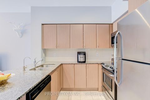 Photo 3 at 118 - 525 Wilson Avenue, Clanton Park, Toronto