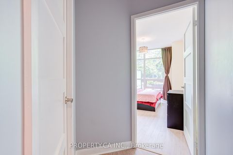 Photo 15 at 118 - 525 Wilson Avenue, Clanton Park, Toronto