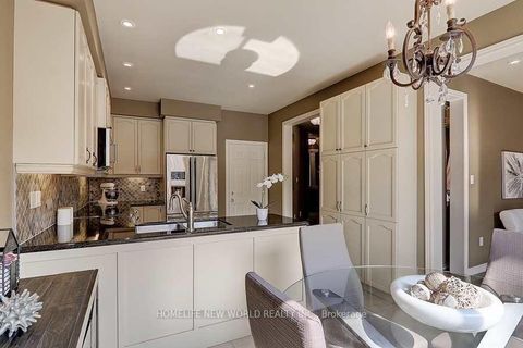 Photo 13 at 59 Albright Crescent, Jefferson, Richmond Hill