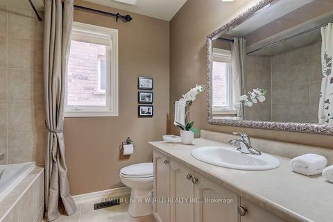 Photo 20 at 59 Albright Crescent, Jefferson, Richmond Hill