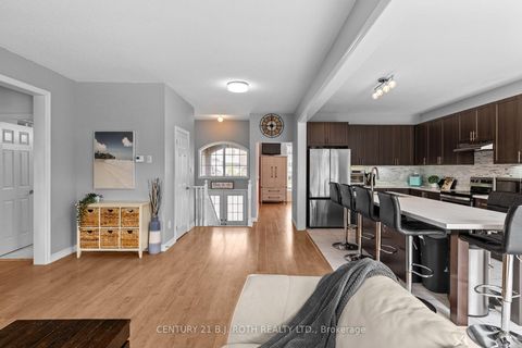 Photo 4 at 211 Roy Drive, Stayner, Clearview