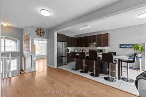 Photo 5 at 211 Roy Drive, Stayner, Clearview