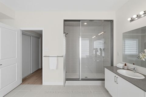 Photo 18 at 60 William Duncan Road, CFB, Toronto