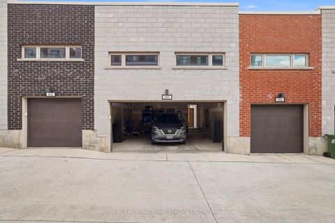 Photo 31 at 60 William Duncan Road, CFB, Toronto