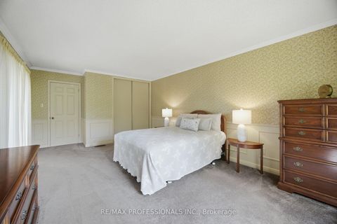 Photo 26 at 29 Mattice Road, City Centre West, Toronto