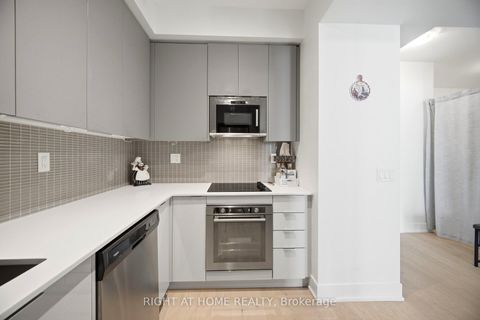 Photo 8 at 1704 - 2908 Highway 7 Road, Concord, Vaughan