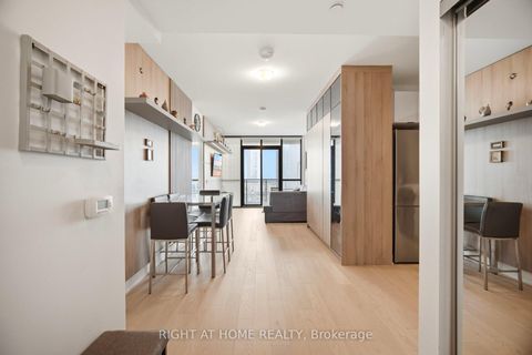 Photo 10 at 1704 - 2908 Highway 7 Road, Concord, Vaughan