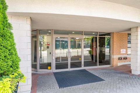 Photo 3 at 703 - 5 Rosehill Avenue, Moore Park, Toronto
