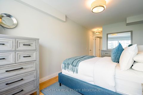 Photo 15 at 703 - 5 Rosehill Avenue, Moore Park, Toronto