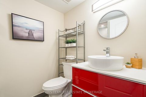 Photo 21 at 703 - 5 Rosehill Avenue, Moore Park, Toronto