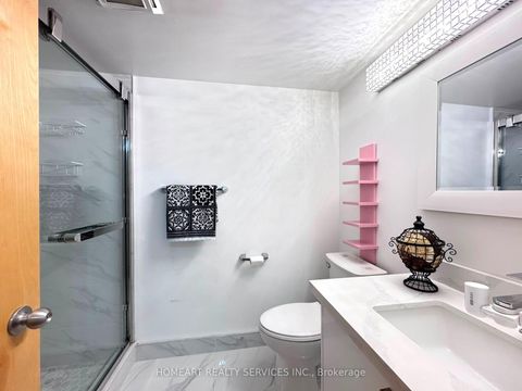 Photo 14 at 404 - 255 Richmond Street E, Moss Park, Toronto