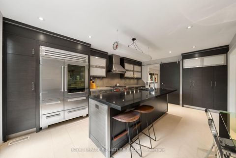 Photo 16 at 230 Strathallan Wood, Nortown, Toronto