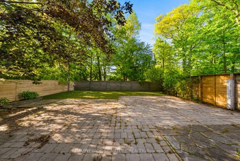 Photo 33 at 230 Strathallan Wood, Nortown, Toronto
