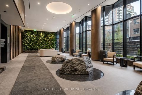 Photo 4 at 1602 - 110 Broadway Avenue, Mount Pleasant West, Toronto