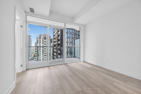 Photo 10 at 1602 - 110 Broadway Avenue, Mount Pleasant West, Toronto