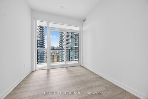 Photo 13 at 1602 - 110 Broadway Avenue, Mount Pleasant West, Toronto