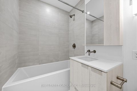 Photo 14 at 1602 - 110 Broadway Avenue, Mount Pleasant West, Toronto
