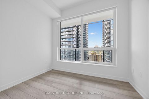 Photo 15 at 1602 - 110 Broadway Avenue, Mount Pleasant West, Toronto