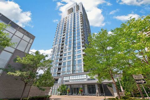 Photo 1 at 509 - 18 Graydon Hall Drive, Donalda, Toronto