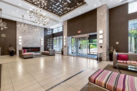 Photo 4 at 509 - 18 Graydon Hall Drive, Donalda, Toronto