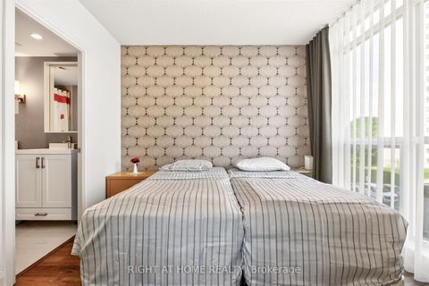 Photo 21 at 509 - 18 Graydon Hall Drive, Donalda, Toronto